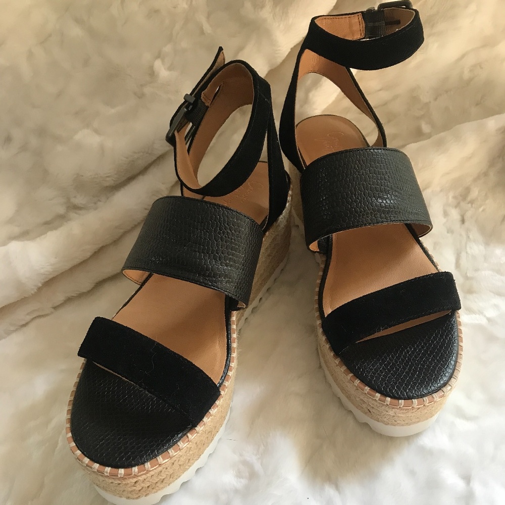 CROWN VINTAGE daylen espadrille wedge